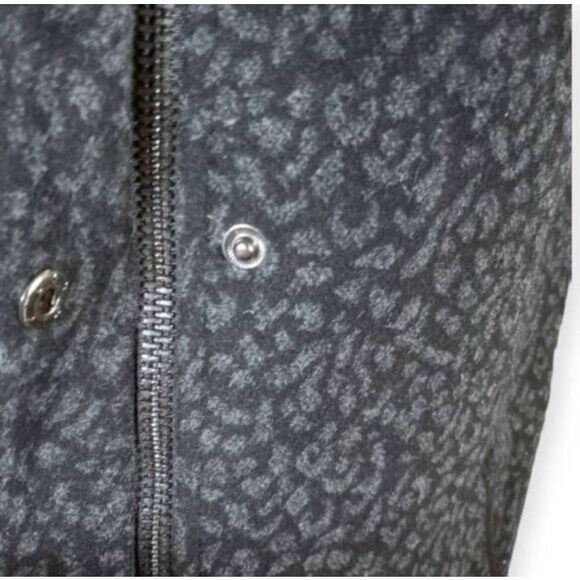 H&M CHARCOAL GRAY LEOPARD PRINT WOOL COAT SZ.6 EUC. - Picture 5 of 10